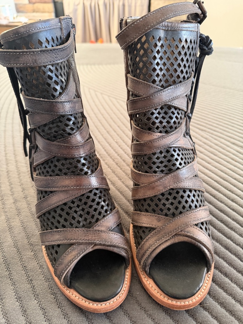 Freebird Nikki size 10 Black